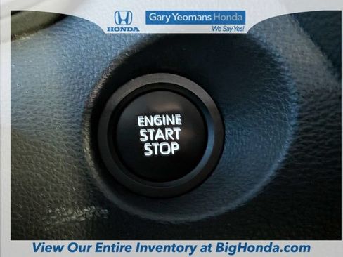 Used 2024 Toyota Corolla Cross LE FWD image 32