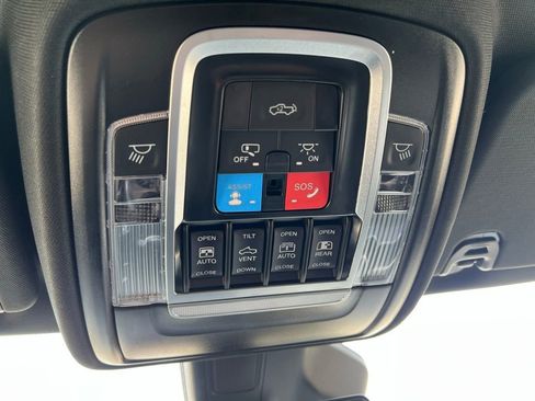 Used 2025 RAM 1500 Limited w/ Trailer Tow Group AWD/4WD image 59