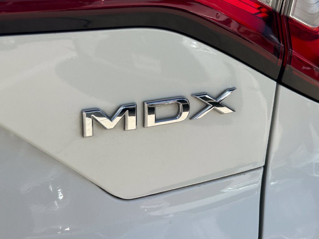 Used 2022 Acura MDX w/ Technology Package FWD image 13