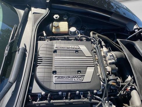 Used 2016 Chevrolet Corvette Z06 w/ 3LZ Preferred Equipment Group RWD image 26
