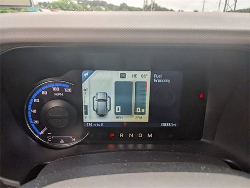 Used 2022 Ford Bronco Wildtrak image 18