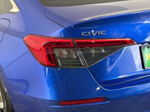 Used 2023 Honda Civic LX image 36