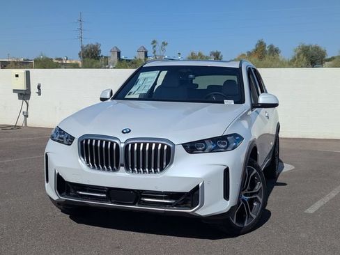 New 2026 BMW X5 sDrive40i RWD image 3