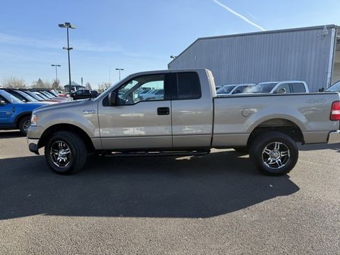 Used 2004 Ford F150 XLT image 13