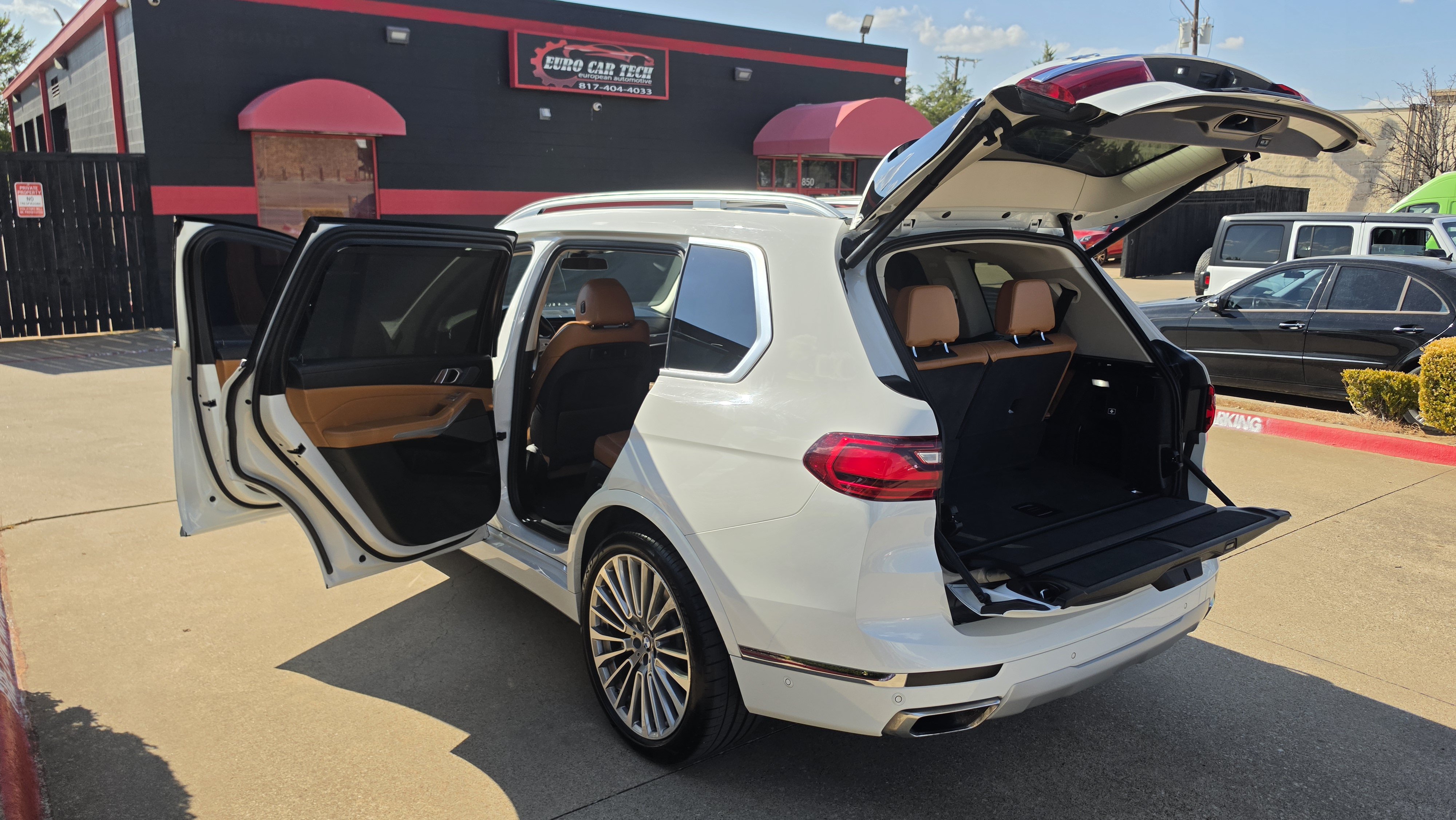 Used 2019 BMW X7 xDrive40i w/ Premium Package AWD/4WD image 19