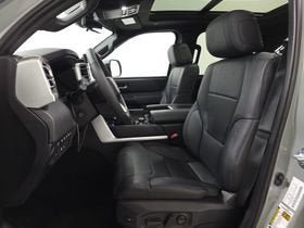 Used 2025 Toyota Tundra Platinum AWD/4WD image 8