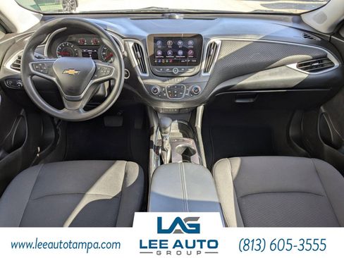 Used 2022 Chevrolet Malibu LT FWD image 14