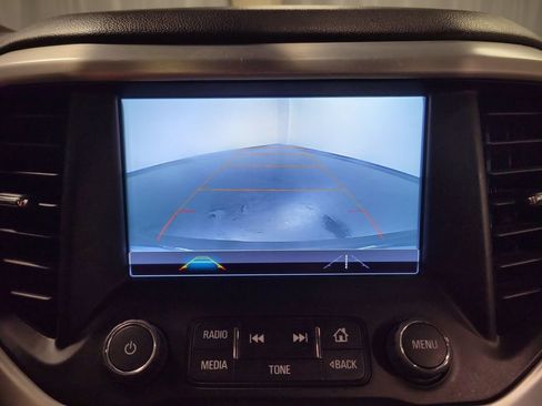 Used 2019 GMC Acadia SLT FWD image 23