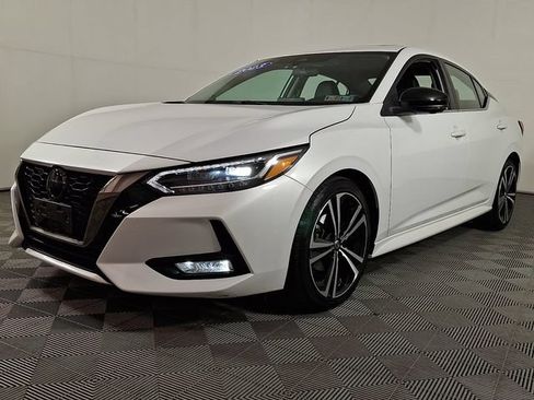 Used 2023 Nissan Sentra SR w/ SR Premium Package FWD image 6