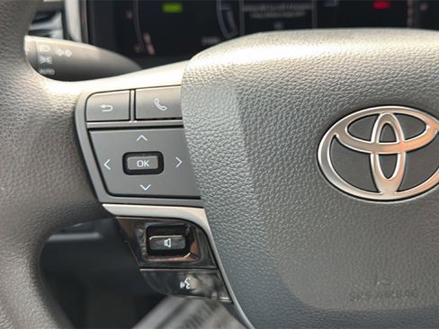 Certified 2025 Toyota Camry LE image 24