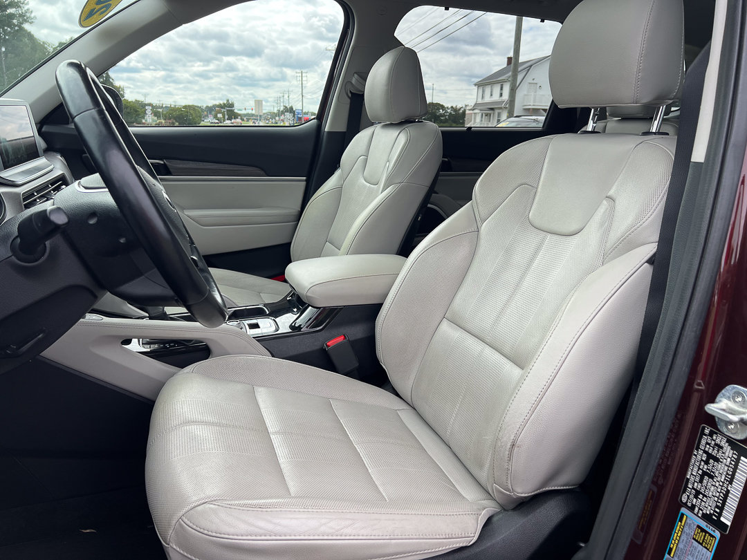 Used 2020 Kia Telluride EX w/ EX Premium Package AWD/4WD image 20