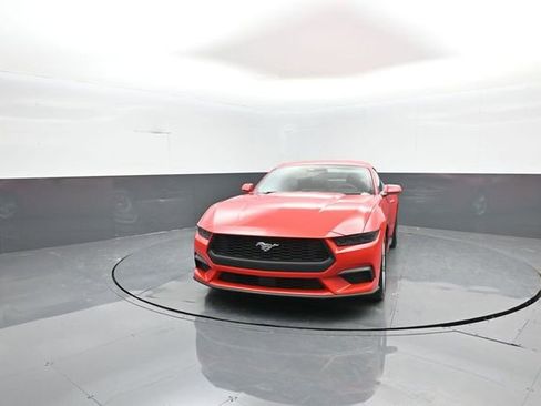 New 2026 Ford Mustang Coupe image 3