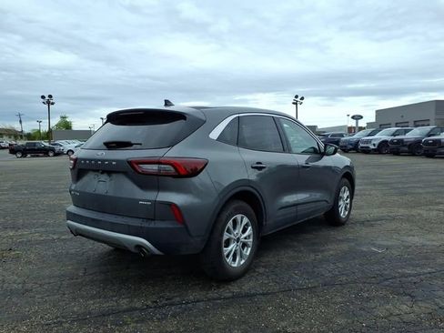 Used 2024 Ford Escape Active AWD/4WD image 5