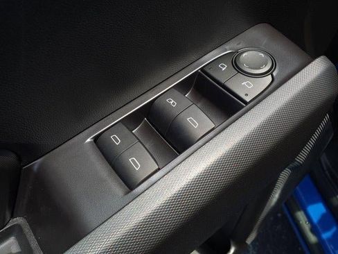 New 2025 GMC Canyon Elevation image 19