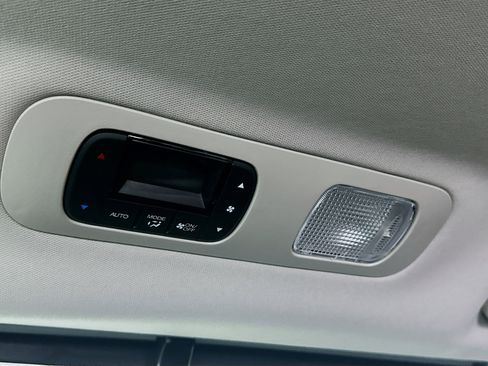 New 2026 Honda Odyssey EX-L image 26