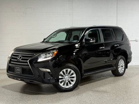 Used 2019 Lexus GX 460 Premium AWD/4WD image 2