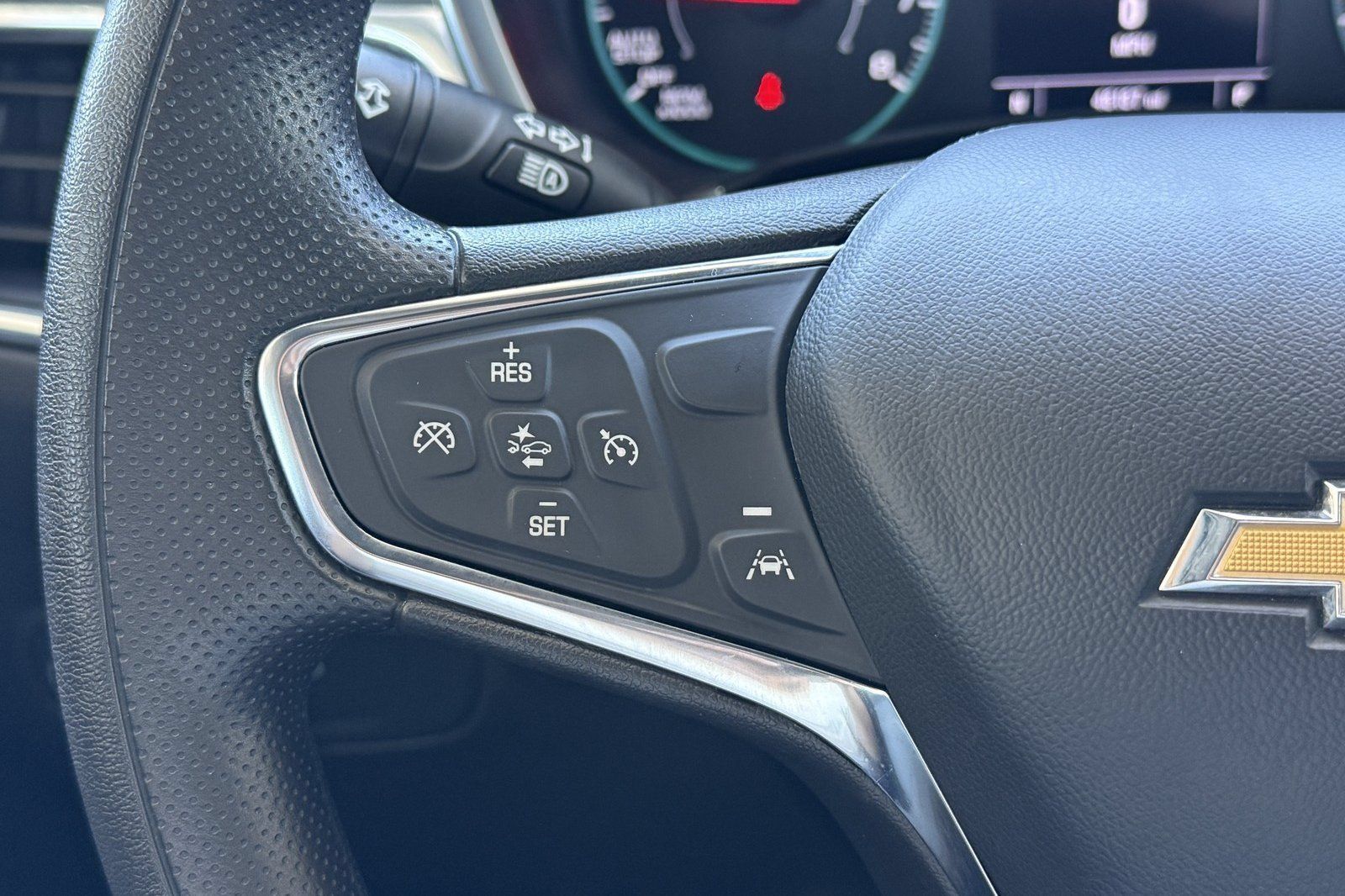 Used 2024 Chevrolet Equinox LS FWD image 30