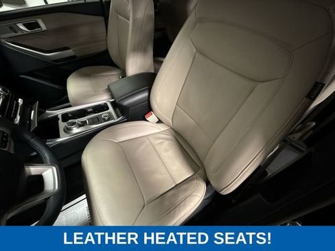 Used 2023 Ford Explorer Limited AWD/4WD image 36