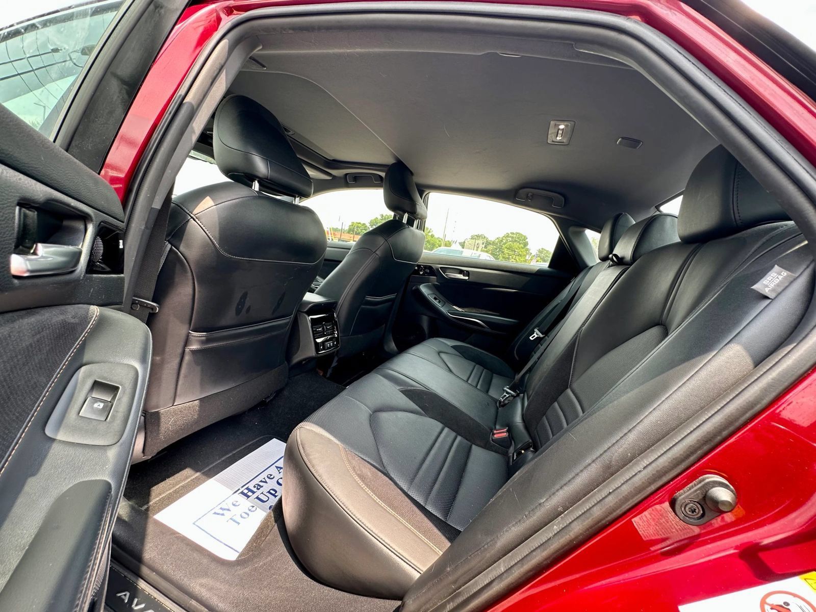 Used 2019 Toyota Avalon Touring w/ All Weather Liner Package FWD image 6