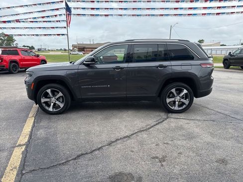 Used 2024 Jeep Grand Cherokee Limited 4xe AWD/4WD image 8
