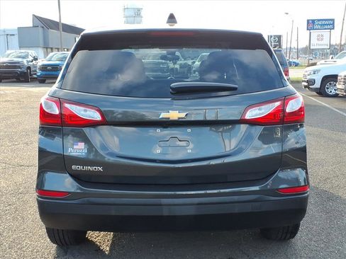 Certified 2021 Chevrolet Equinox LS w/ LS Convenience Package image 4