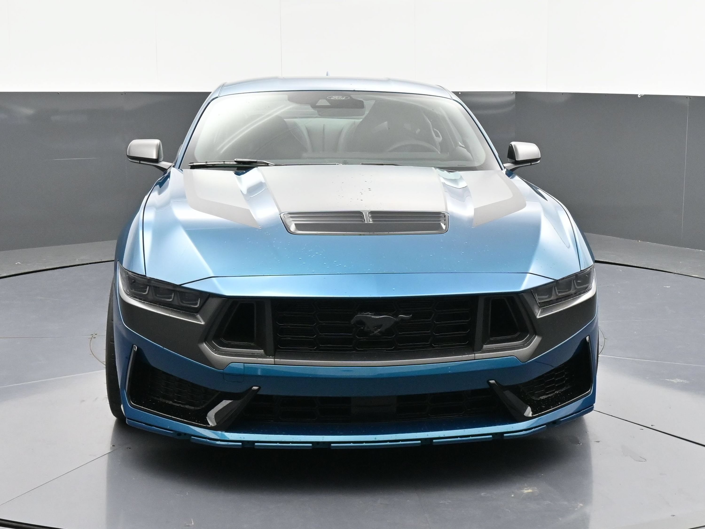 Used 2026 Ford Mustang Dark Horse w/ Dark Horse Handlin Package RWD image 2