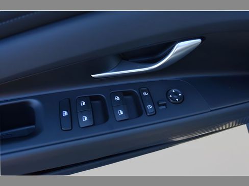 New 2026 Hyundai Elantra Limited FWD image 17