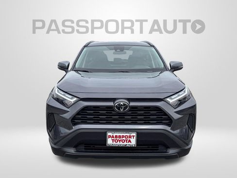 Used 2025 Toyota RAV4 XLE FWD image 12
