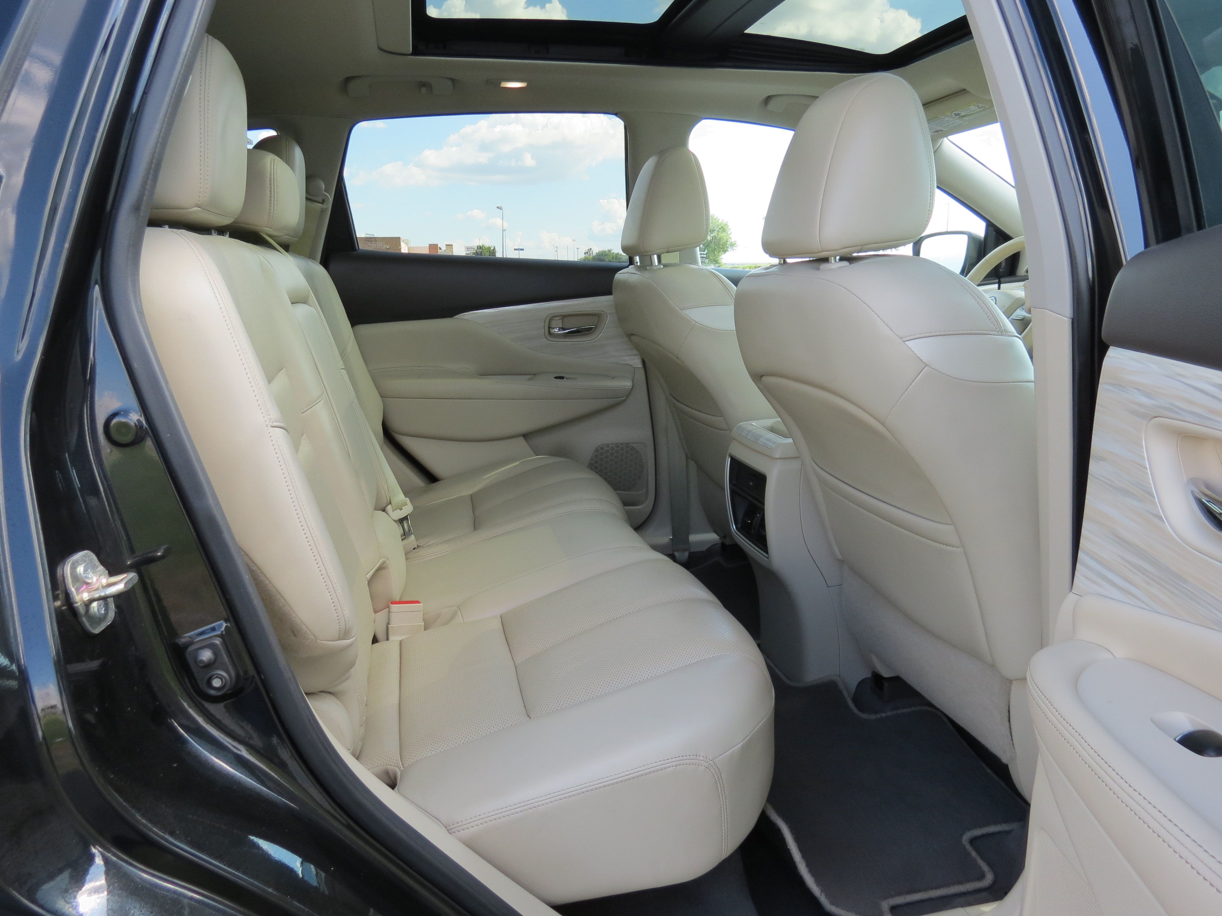 Used 2016 Nissan Murano SL w/ SL Technology Package FWD image 32