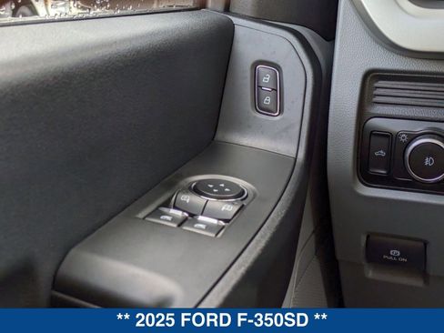 New 2025 Ford F350 XL w/ XL Chrome Package image 21