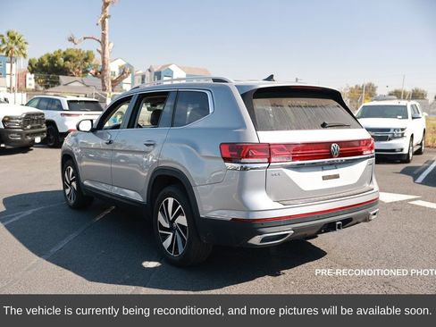 Used 2024 Volkswagen Atlas SEL image 3