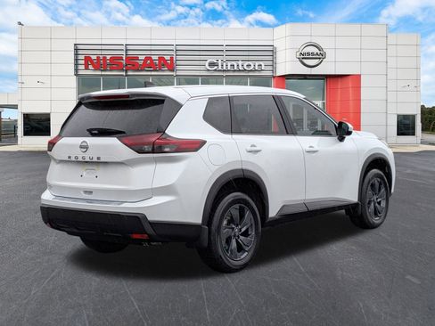 New 2026 Nissan Rogue SV w/ Cold Weather Package FWD image 3