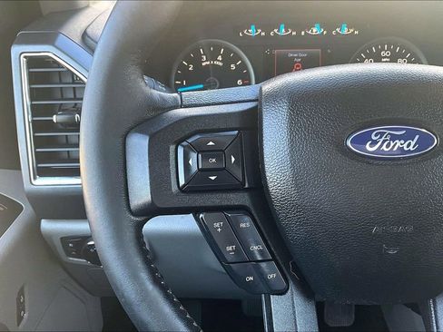 Used 2017 Ford F150 XLT w/ Equipment Group 302A Luxury image 12