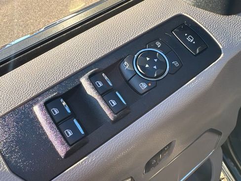 Used 2018 Ford F350 Limited image 23