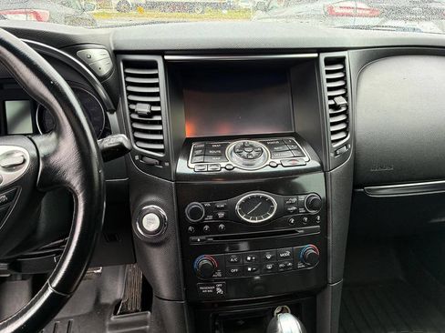 Used 2014 INFINITI QX70 Base AWD 4dr SUV (3.7L V6) w/ Premium Package image 14