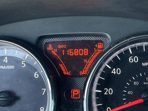 Used 2014 Nissan Versa Note SV image 20