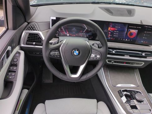 New 2026 BMW X5 sDrive40i w/ Climate Comfort Package image 14