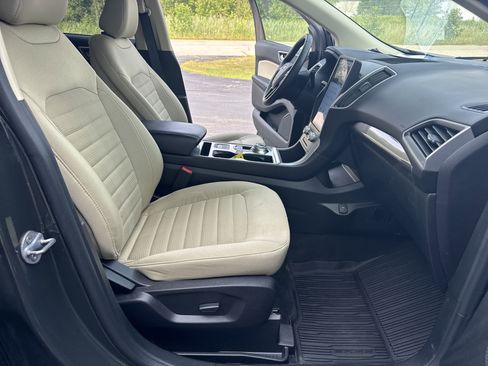 Certified 2023 Ford Edge SEL w/ Convenience Package image 30