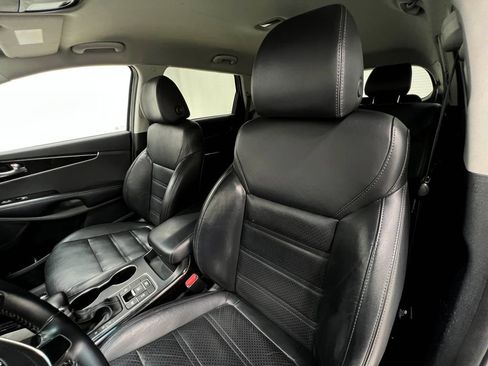 Used 2019 Kia Sorento EX AWD/4WD image 13