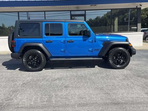 Used 2021 Jeep Wrangler Unlimited Sport AWD/4WD image 7