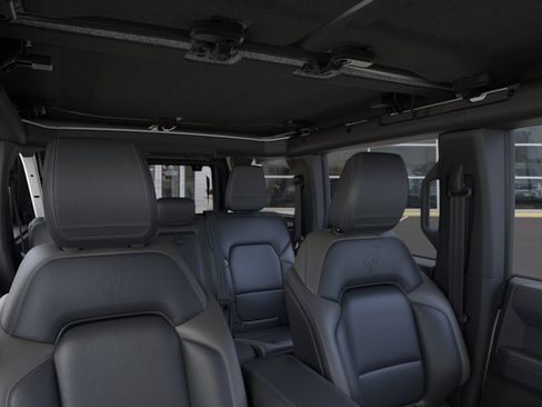 New 2026 Ford Bronco Outer Banks AWD/4WD image 12