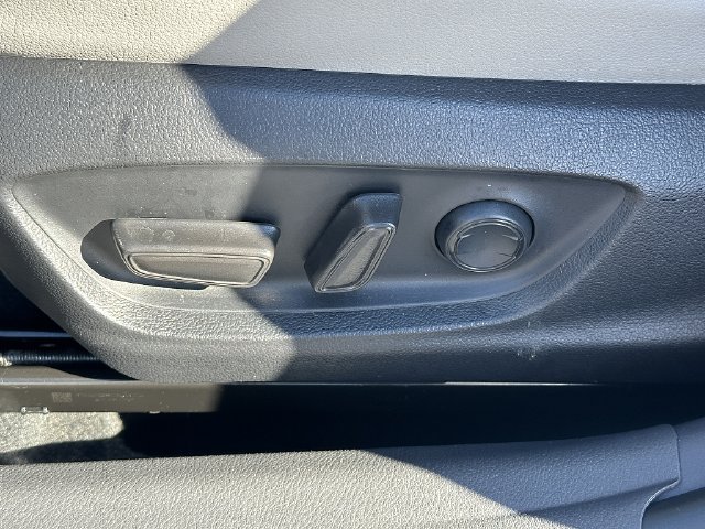 Certified 2024 Toyota Camry SE FWD image 21