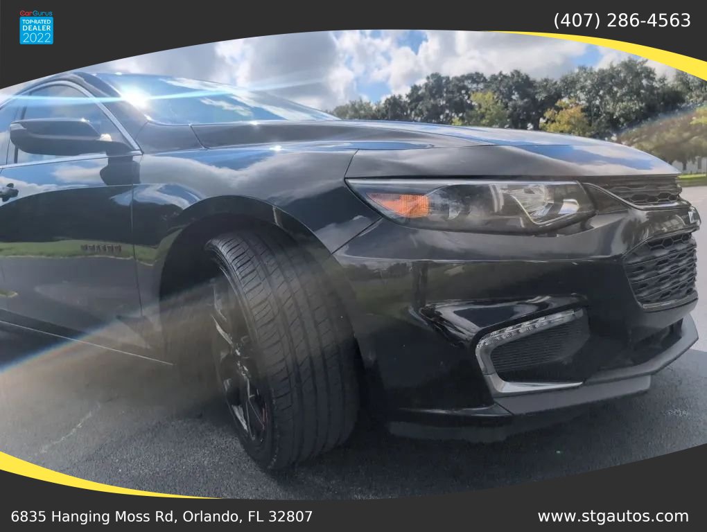 Used 2018 Chevrolet Malibu LT w/ Leather Package FWD image 9