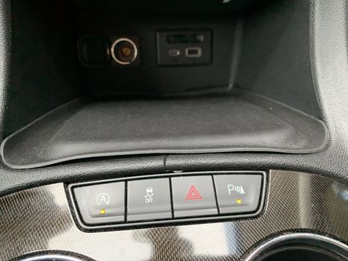 Used 2021 GMC Acadia AT4 image 31