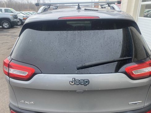 Used 2014 Jeep Cherokee Latitude image 7