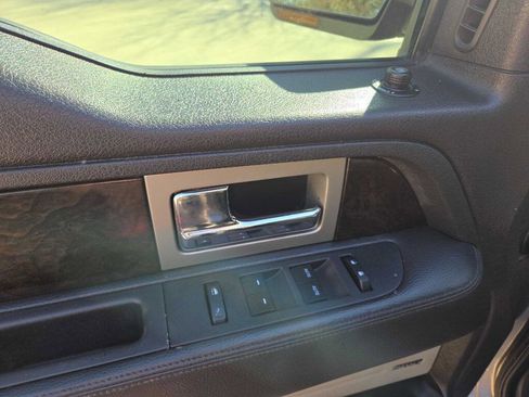 Used 2014 Ford F150 Platinum AWD/4WD image 23