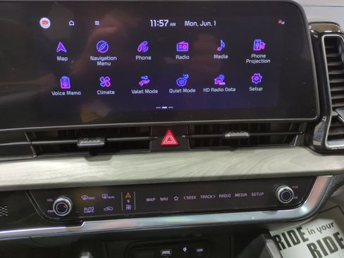 Certified 2024 Kia Sportage X-Line w/ X-Line Premium Package AWD/4WD image 21
