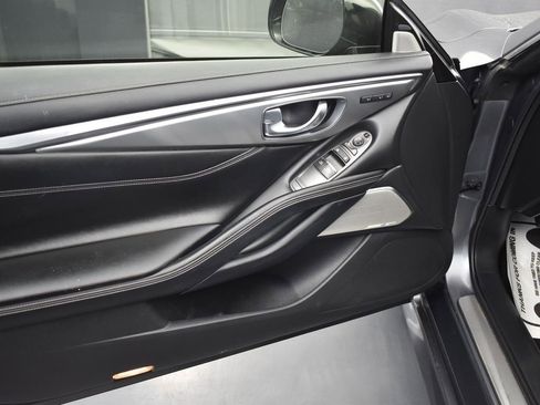 Used 2022 INFINITI Q60 3.0t Luxe w/ Essential Package image 6