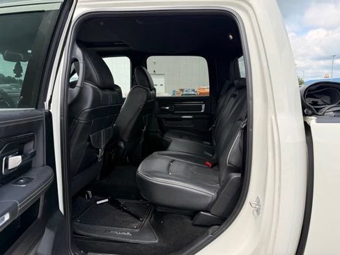 Used 2016 RAM 1500 Limited AWD/4WD image 10
