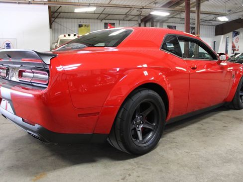 Used 2022 Dodge Challenger SRT Super Stock RWD image 6